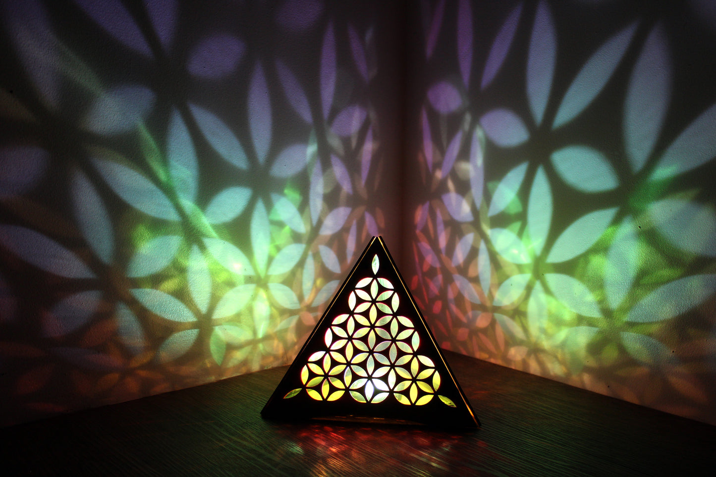 Aurora - Flower of Life - Pyramid