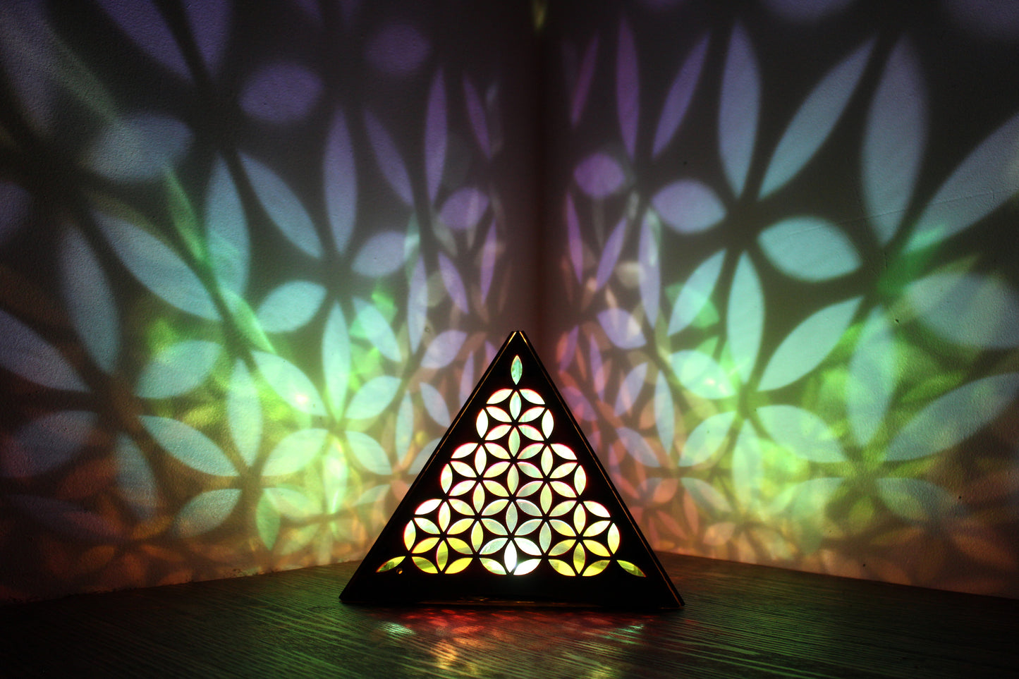 Aurora - Flower of Life - Pyramid